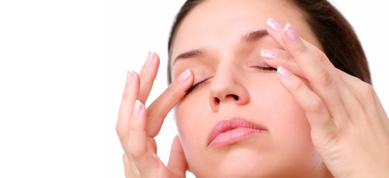 10 راه برای کاهش استرس و خستگی و پف زیر چشم