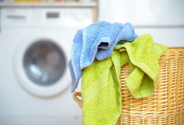 آیا شستن لباس ها تمام میکروب های آن را از بین می برد؟
