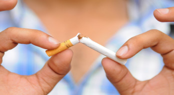 مضرات سیگار برای سلامت دهان و دندان