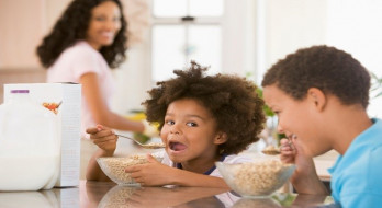 8 ماده غذایی فوق العاده سالم که سلامت فرزندان شما را تضمین خواهد کرد